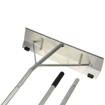 Garelick Deluxe Roof Rake with Rollers 24IN Blade 16FT Pole